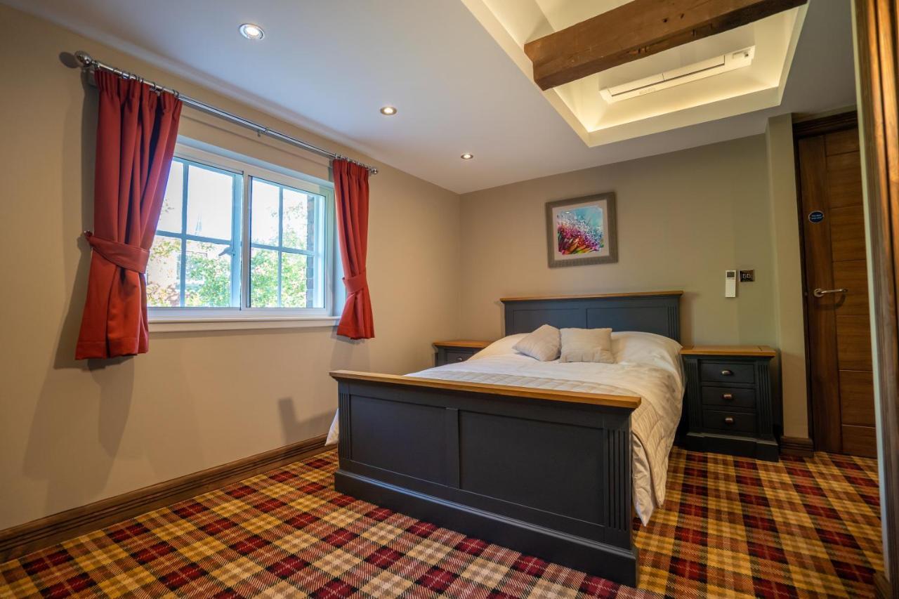 Bond Street Apartments Wolverhampton Bagian luar foto