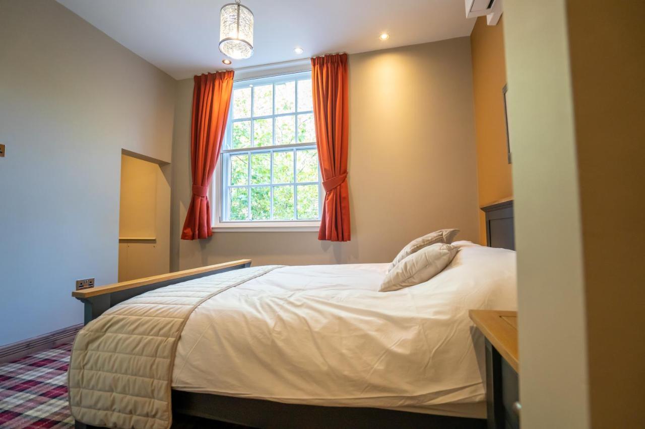 Bond Street Apartments Wolverhampton Bagian luar foto