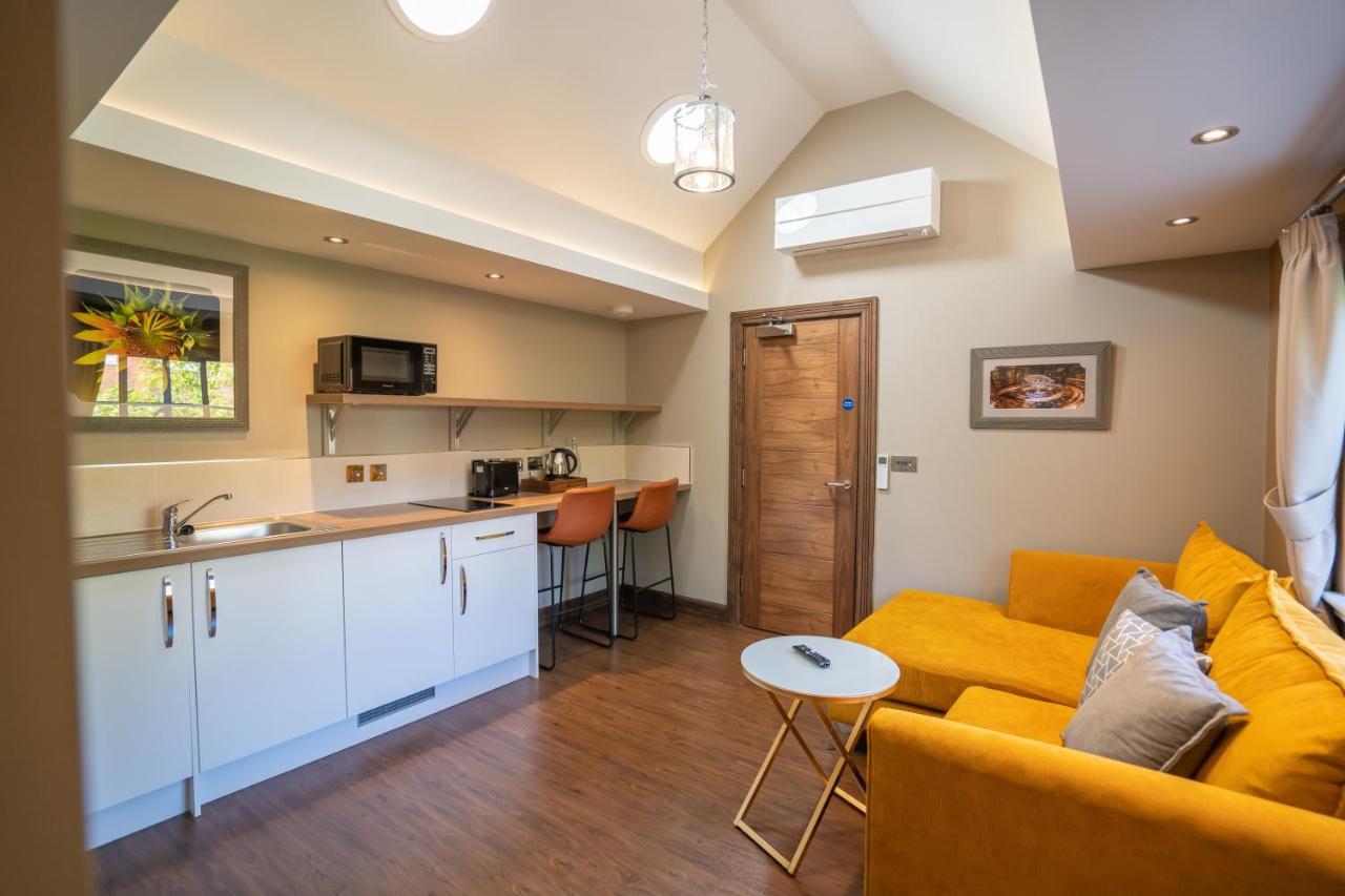 Bond Street Apartments Wolverhampton Bagian luar foto